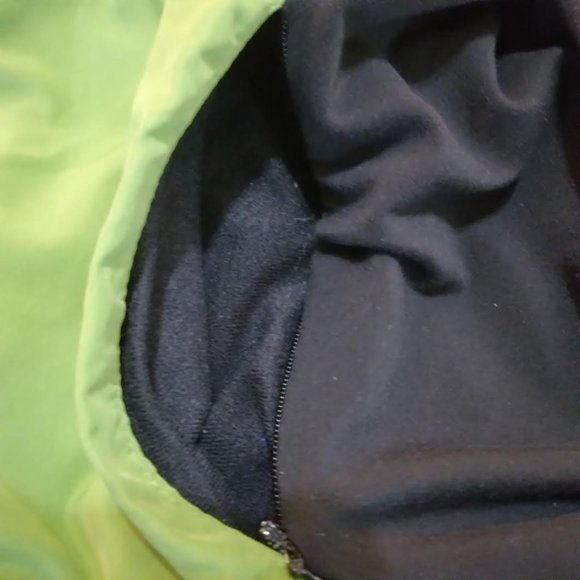 Vaude Womens Jacket Size 38 Small/ Medium green and black - Picture 4 of 10